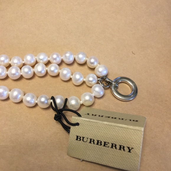 Burberry Pearl Watch with Mother of Pearl New 925 - Picture 5 of 8